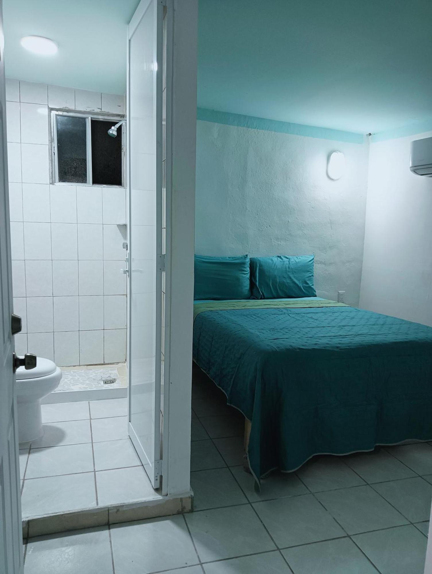 Alexandross Bed & Breakfast ปูแอร์โตบาญาร์ตา ภายนอก รูปภาพ